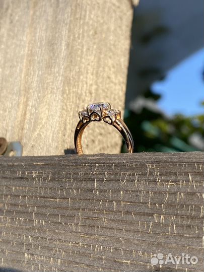 Золотое кольцо 585