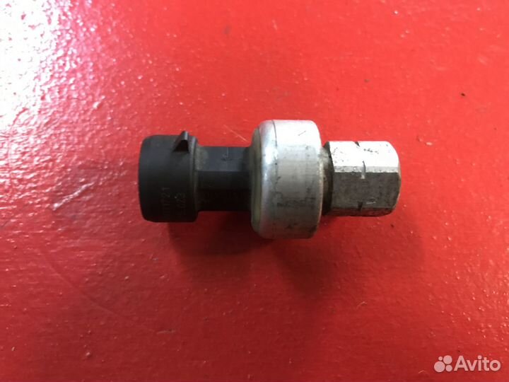 Датчик кондиционера Opel astra H 1.8 z18xer