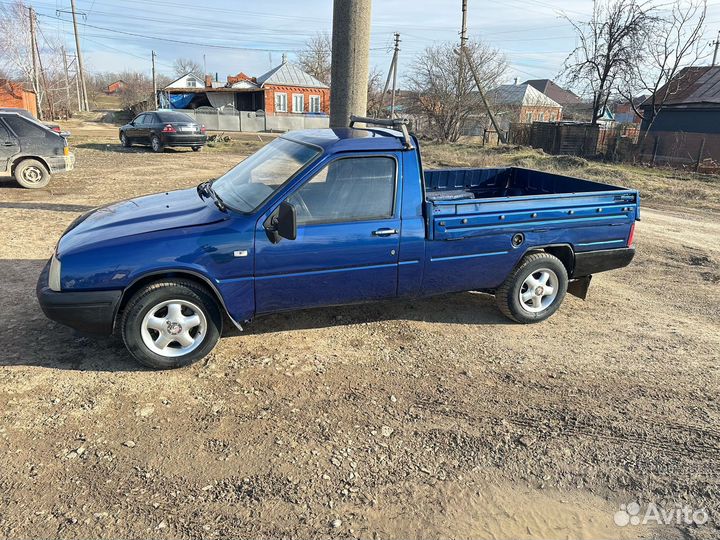 ИЖ 2717 1.6 МТ, 2001, 120 000 км