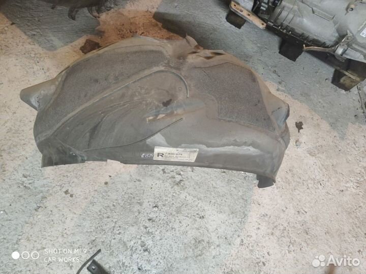 Защита крыла подкрылок задний правый бмв Е60