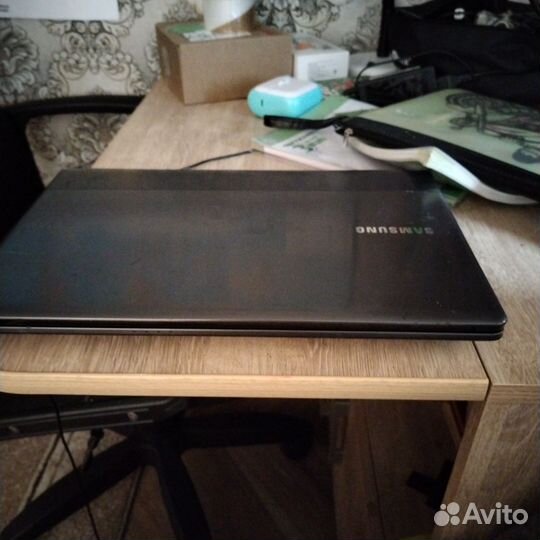 Ноутбук samsung
