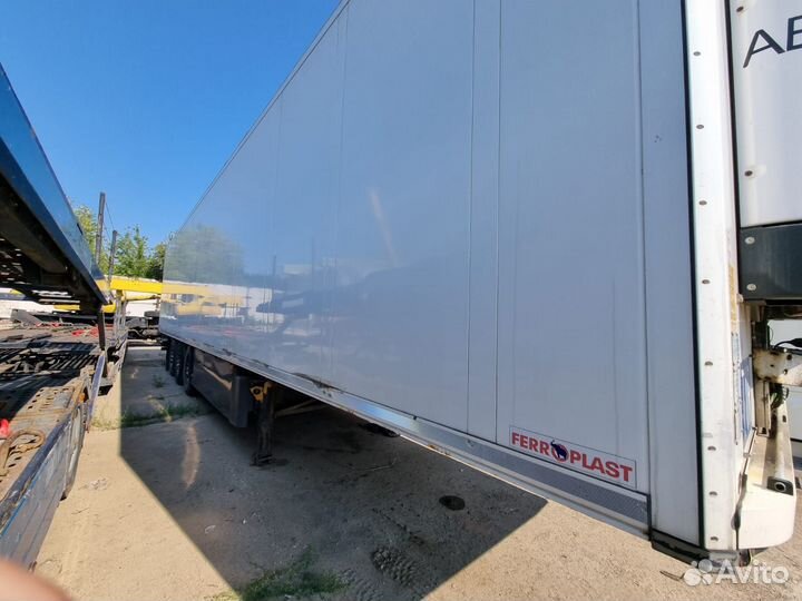 Полуприцеп рефрижератор Schmitz Cargobull SKO 24, 2011
