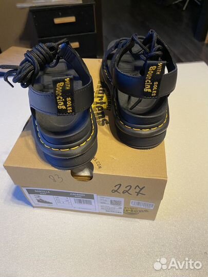 Сандалии Dr.Martens Nartilla Black Hydro