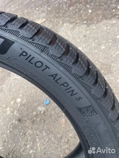 Michelin Pilot Alpin 5 255/40 R20