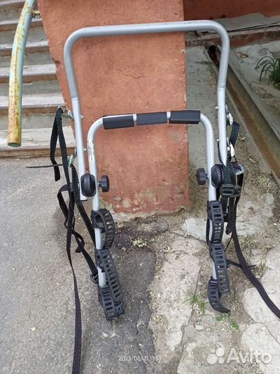 Велокрепление на автомобиль