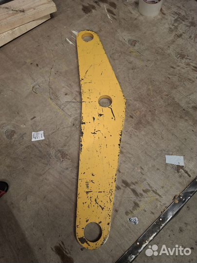 Вертикальная тяга передней стрелы JCB 331/43848