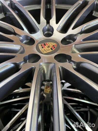 Колеса летние Porsche Macan R21