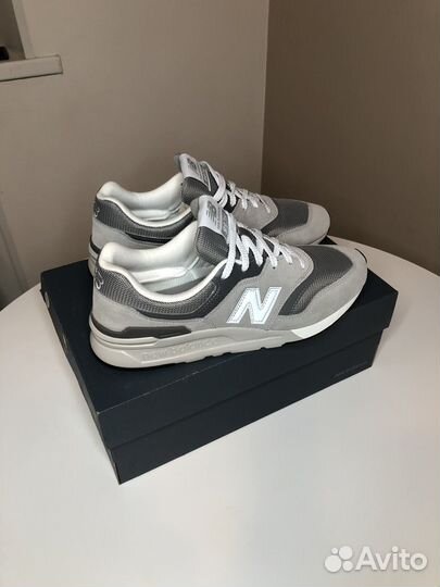 Кроссовки New Balance CM 997 H