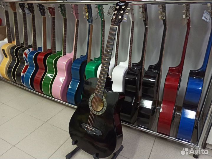 Гитара акустическая