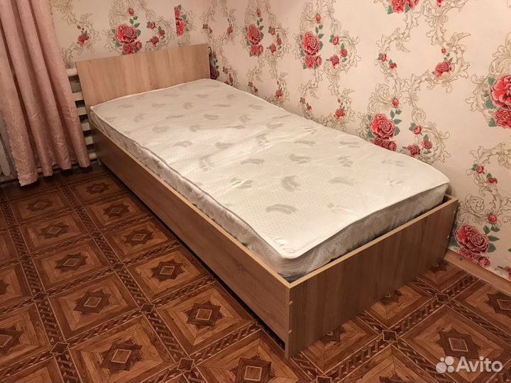 Кровать односпальная