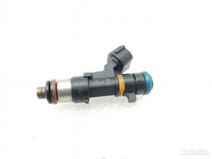 Форсунка топливная Nissan Fuga Y50 3.5 2005