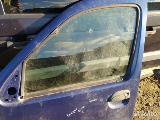 Стекло левое Renault Kangoo 2001
