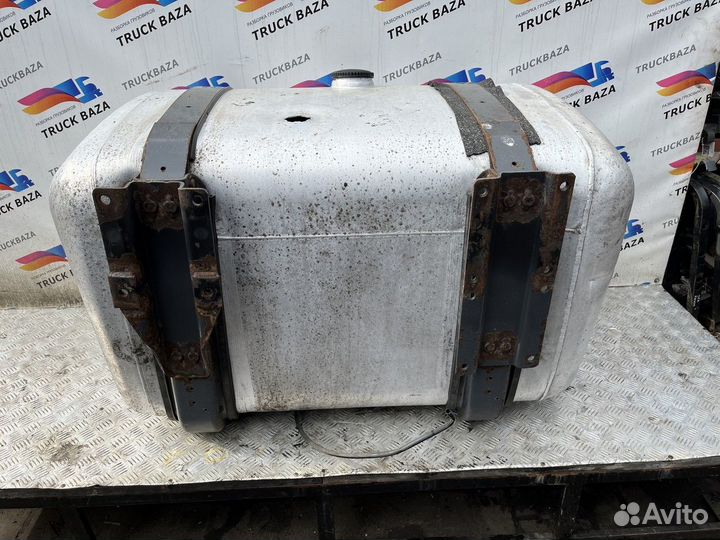 Бак топливный 550 L Mercedes-Benz Actros