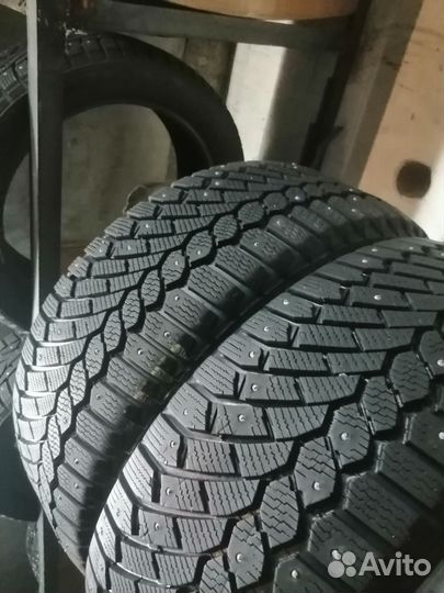 Gislaved Nord Frost 200 225/50 R17