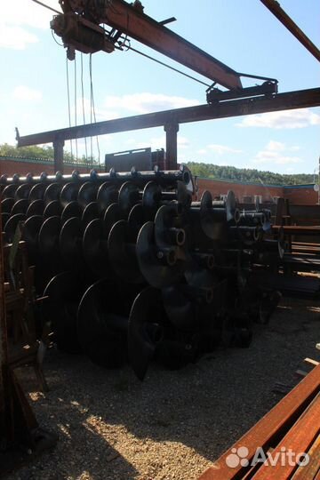 Шнек буровой диаметром 1000, длинной 3 метра