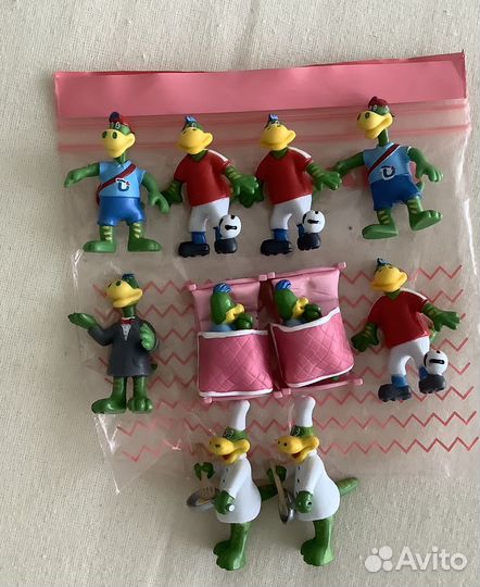 Фигурки из киндер сюрприза 90х + Дино из растишки