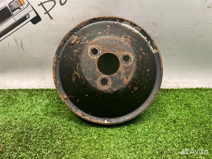 Шкив насоса гур Mercedes-Benz M102 OM601 OM602