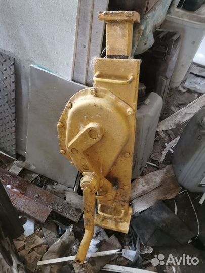 Домкрат реечный