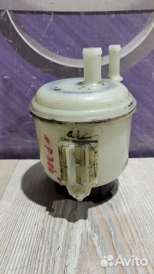 Бачок гидроусилителя гур Nissan NP300