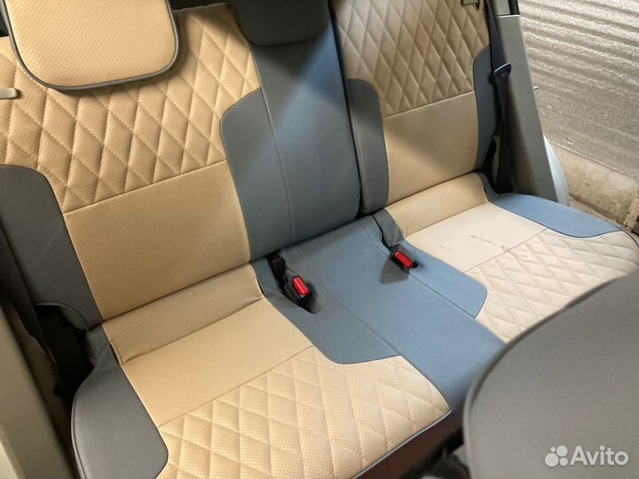 Авточехлы на автомобиль в подарок оплетка на руль