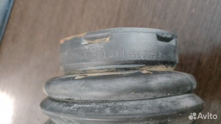 Пыльник амортизатора передний Bmw X5 E53 M62 4.6IS