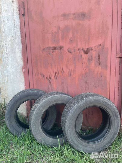 Nokian Tyres Hakkapeliitta 7 215/65 R16 102T