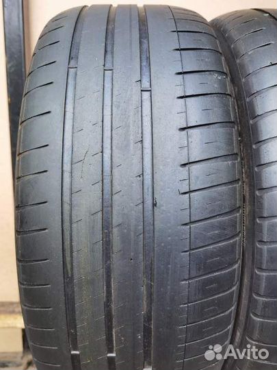 Michelin Pilot Sport 3 235/45 R18 98Y