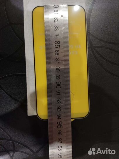 Защитное стекло для iPhone 14 Pro