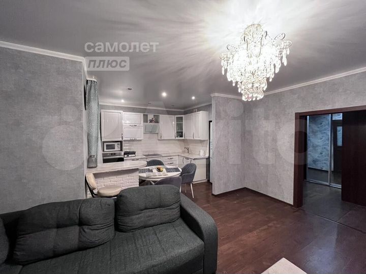 3-к. квартира, 76,7 м², 17/18 эт.