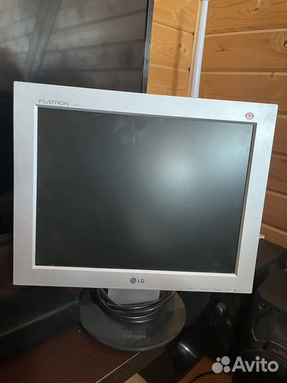 Монитор lg flatron l1530s