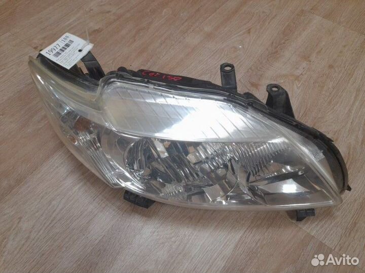 Фара галоген правая Toyota Corolla 150 2006-2009