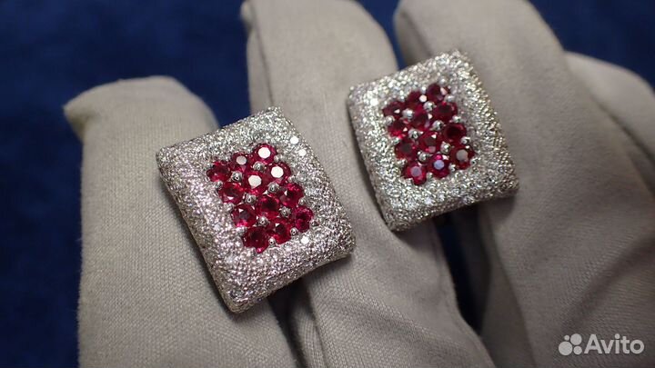 Золотые серьги с рубинами и бриллиантами