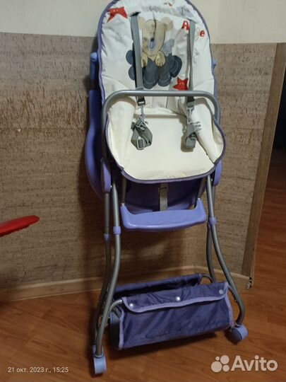 Стульчик для кормления
