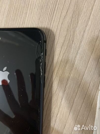 iPhone 8 Plus, 128 ГБ