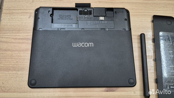 Графический планшет Wacom Comic Intuos