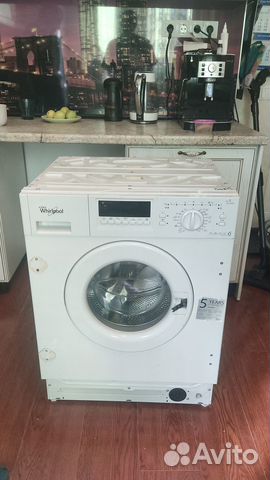 Встраиваемая стиральная машина whirlpool