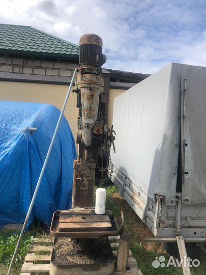 Сверлильный станок