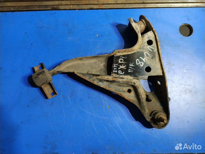Рычаг передний левый Ford Explorer (01-11)