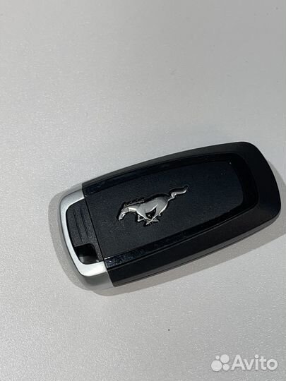 Ключ Ford Mustang (Ключ Форд Мустанг)