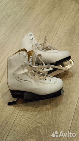 Коньки фигурные