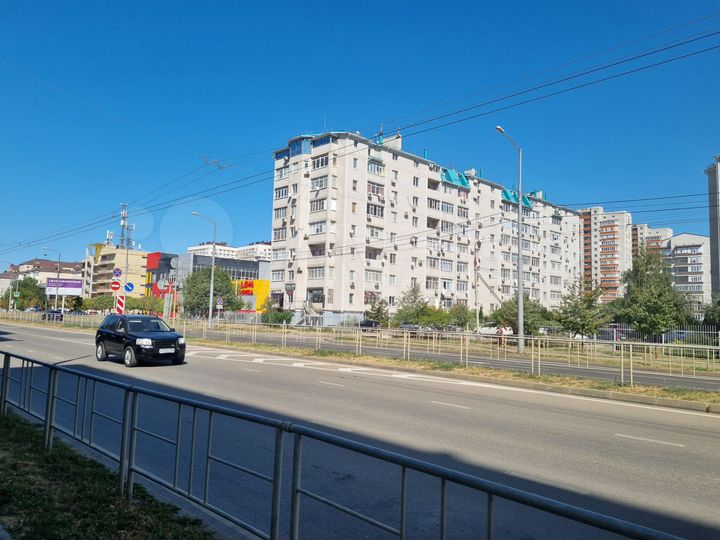 Торговая площадь, 42 м²