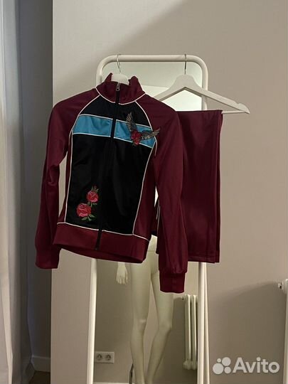 Спортивный костюм новый