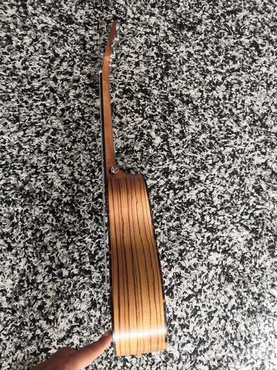 Укулеле тенор