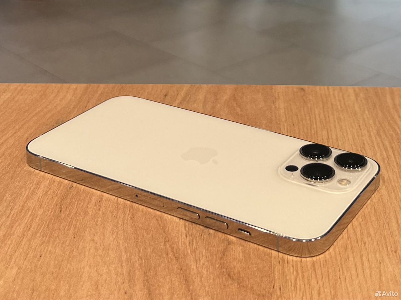 iPhone 13 Pro Max, 128 ГБ, SIM + eSIM