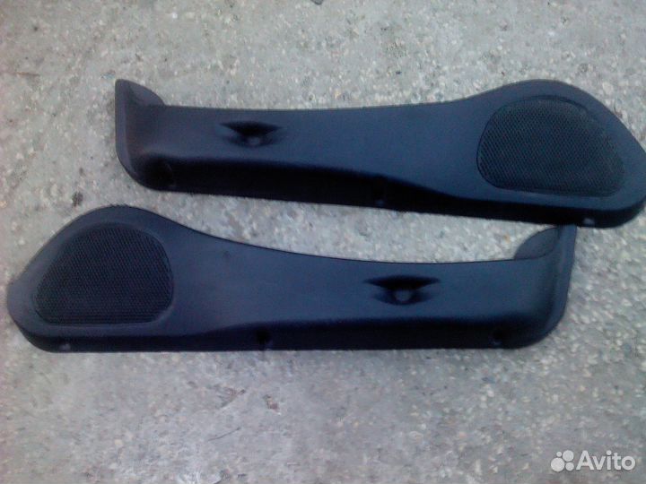 Нива шевроле карманы дверей