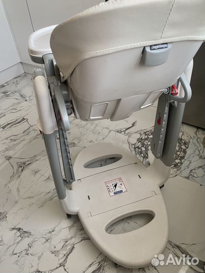 Стульчик для кормления peg perego