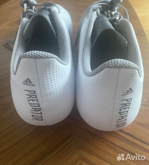 Бутсы adidas predator