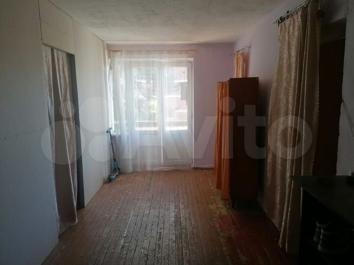 Комната 12 м² в 1-к., 5/5 эт.