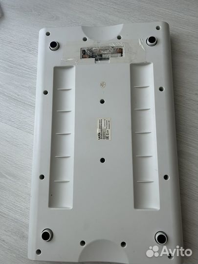 Весы для новорожденных laica