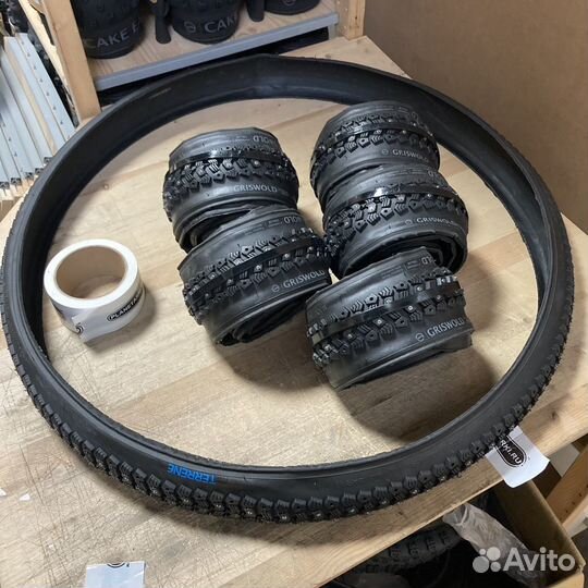 Велопокрышки шипованные Terrene Griswold 700x38